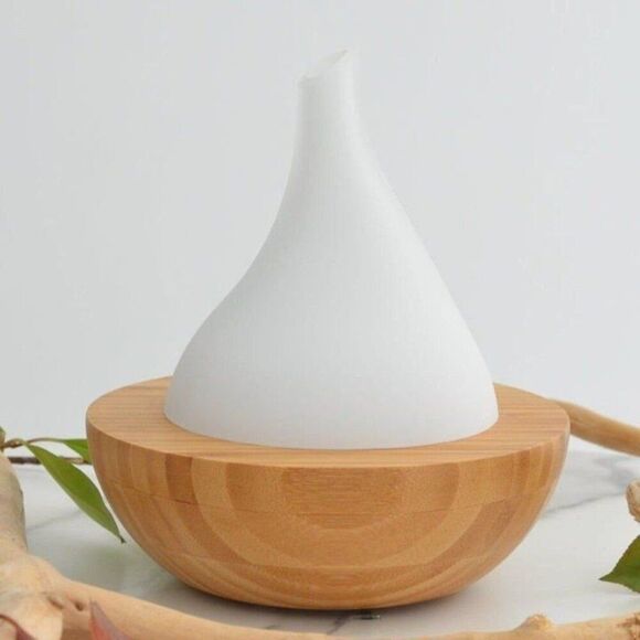 NEW! Aromatherapy Color Changing Glass Bamboo Ultrasonic Essential Oil Diffuser - Picture 4 of 6